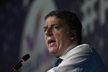 Galleria foto 'Incontro Renzi-Mancini, la mail della prof: “Pochi giorni dopo è caduto governo”' - foto 1