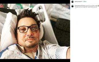 Jeremy Renner, il post dall’ospedale dopo l’incidente