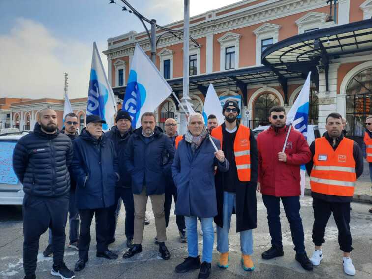 Dussmann torna a incassare, ma in busta paga ancora tagli per i lavoratori