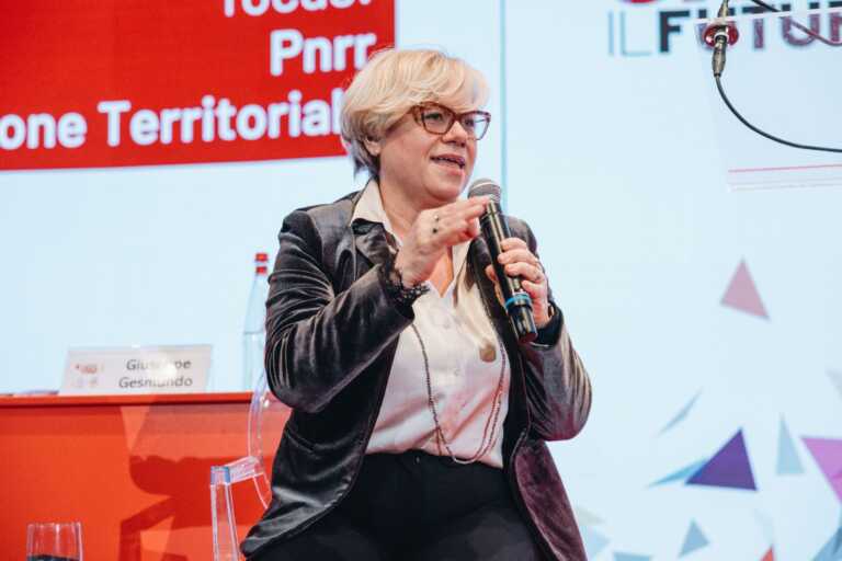 Loredana Capone al congresso Cgil Puglia: «Fondi per Coesione e Sviluppo bloccati da un anno» – VIDEO