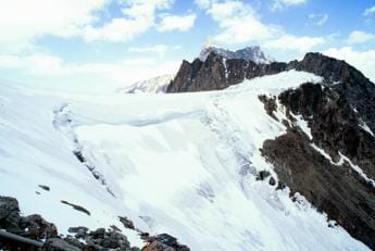 Galleria foto 'Maltempo, pericolo valanghe in montagna. Esperto: “No a escursioni”' - foto 1