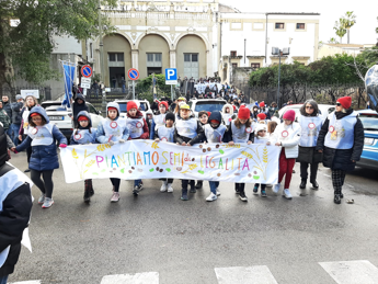 Galleria foto 'Marcia della legalità dei bimbi degli oratori delle Madonie' - foto 1