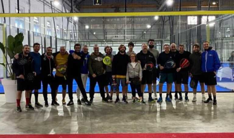 Trani, giornalisti si sfidano a padel per beneficenza: il premio a “Oltresport”
