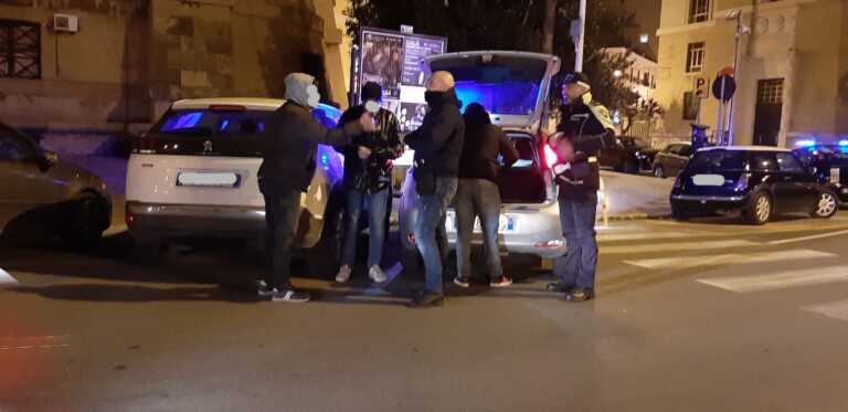 A Taranto è lotta contro i parcheggiatori abusivi: raffica di verbali e denunce
