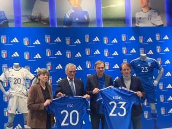 Galleria foto 'Partnership Figc-adidas, Gravina ‘oggi inizia una nuova era’' - foto 1