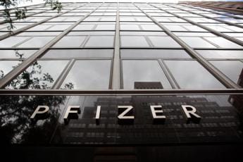 Galleria foto 'Pfizer, record ricavi nel 2022: “Oltre 100 miliardi di dollari”' - foto 1