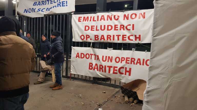 Il caso Baritech arriva in Parlamento: il Pd interroga il ministro Urso. E i sindacati annunciano battaglia legale
