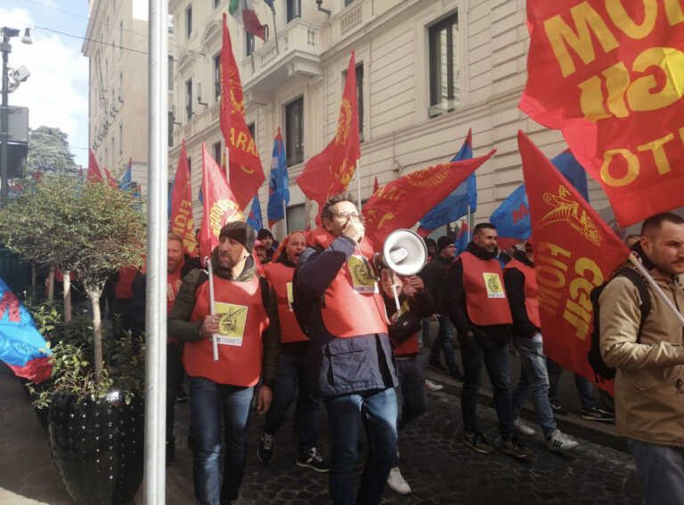 Taranto riprova a dare fiducia al Governo: «Accordo di programma sul futuro dell’ex Ilva»