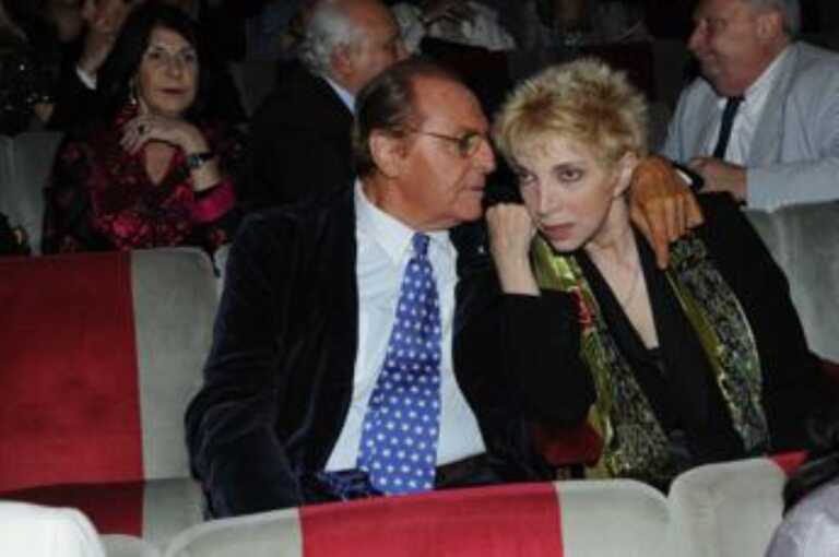 Galleria foto 'Renzo Arbore ricorda Mariangela Melato a 10 anni dalla morte: «Una mancanza per l’arte e nella vita»' - foto 1