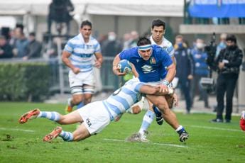 Galleria foto 'Rugby, regalò banana marcia a Traorè: Nemer squalificato fino al 30 giugno' - foto 1