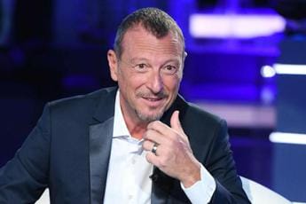 Galleria foto 'Sanremo 2023, da Pelù a Renga: chi sono i superospiti sul palco di Piazza Colombo' - foto 1