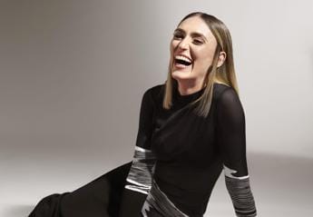 Galleria foto 'Sanremo 2023, Mara Sattei: “All’Ariston contro la violenza, apro un capitolo nuovo”' - foto 1