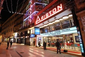 Galleria foto 'Sanremo, vedere le 5 serate in platea costerà 1.290 euro' - foto 1