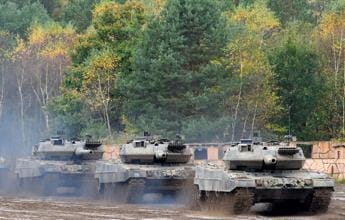Galleria foto 'Ucraina, Germania prende tempo sui Leopard' - foto 1
