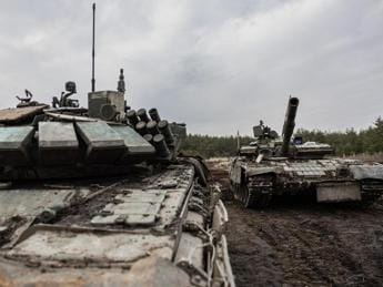 Galleria foto 'Ucraina, “possibile attacco della Russia a Kiev da Bielorussia”' - foto 1