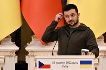 Galleria foto 'Ucraina, Zelensky: “Giorgia Meloni verrà presto, ci sostiene”' - foto 1