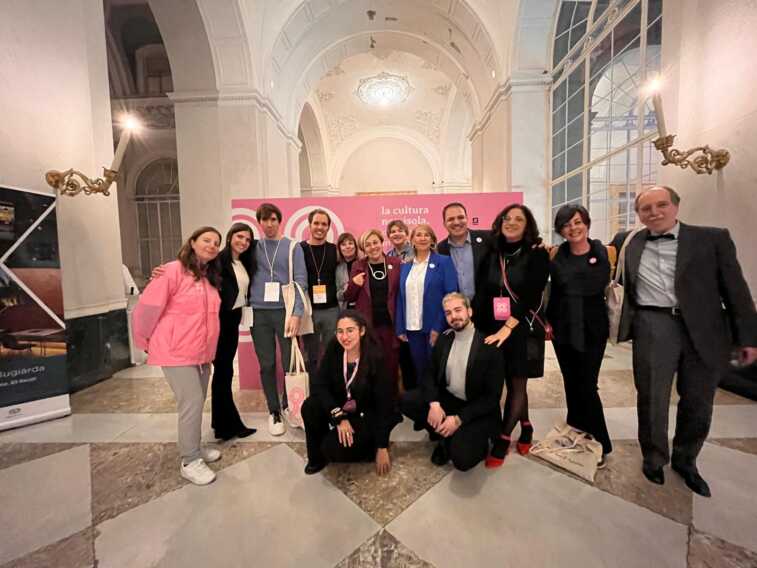 Matera, l'”Associazione Volontari Open Culture 2019″ presente al passaggio di testimone di Procida Capitale Italiana della Cultura