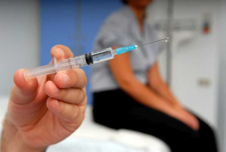 Galleria foto 'Salutequità, il Covid ha penalizzato le vaccinazioni adolescenziali' - foto 1