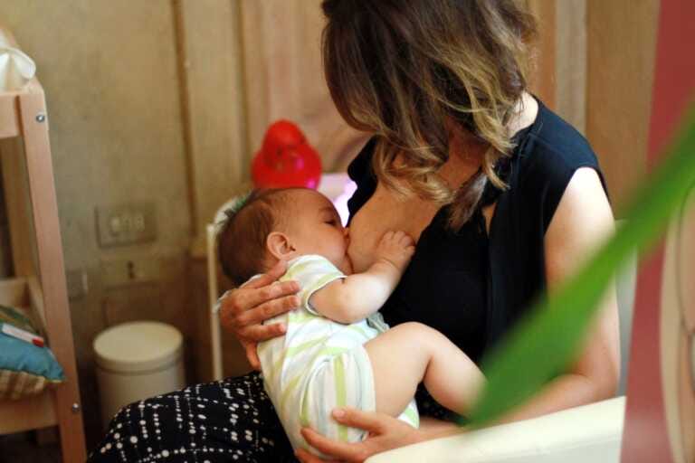 Galleria foto 'Allattamento, Fno Tsrm e Pstrp “Famiglie siano ascoltate, non giudicate”' - foto 1