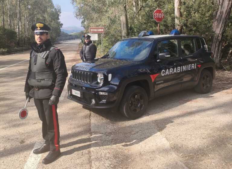 Stigliano, in un deposito aveva 45 bombole di gpl: anziano soccorso e denunciato dai carabineri