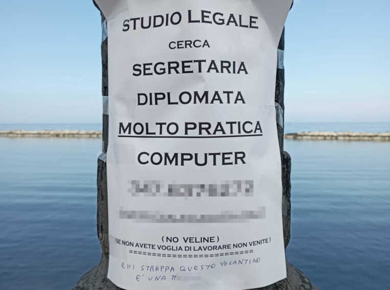 Bari, studio legale cerca segretaria “non velina”. L’indignazione di Mixed: «Trasuda sessismo»