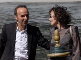 Galleria foto 'Benigni rimette la querela nei confronti di ‘Report’, Tribunale dichiara estinto reato' - foto 1