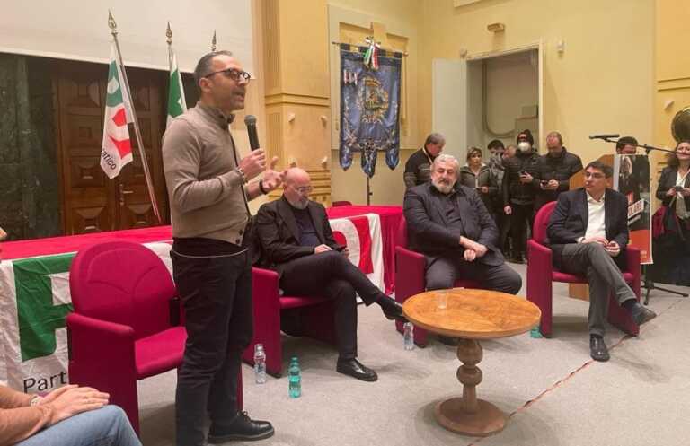 Segreteria Pd, Bonaccini incontra Emiliano e Piemontese a Foggia: «In Puglia fatte scelte giuste» – VIDEO