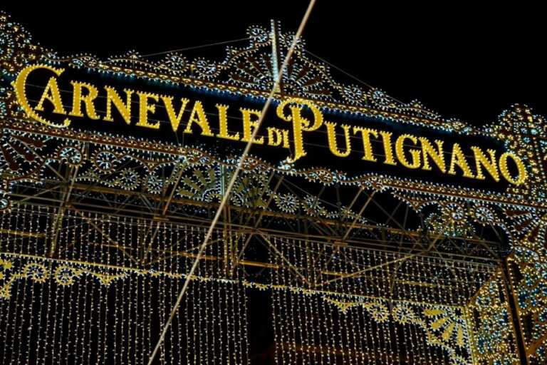 Putignano, il Carnevale 2025 si prepara a “Sovvertire” e divertire: ecco i bozzetti dei carri allegorici – FOTO