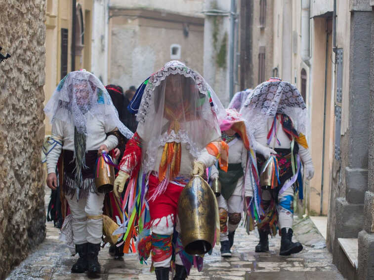 Basilicata, fervono oramai i preparativi per il Carnevale lucano