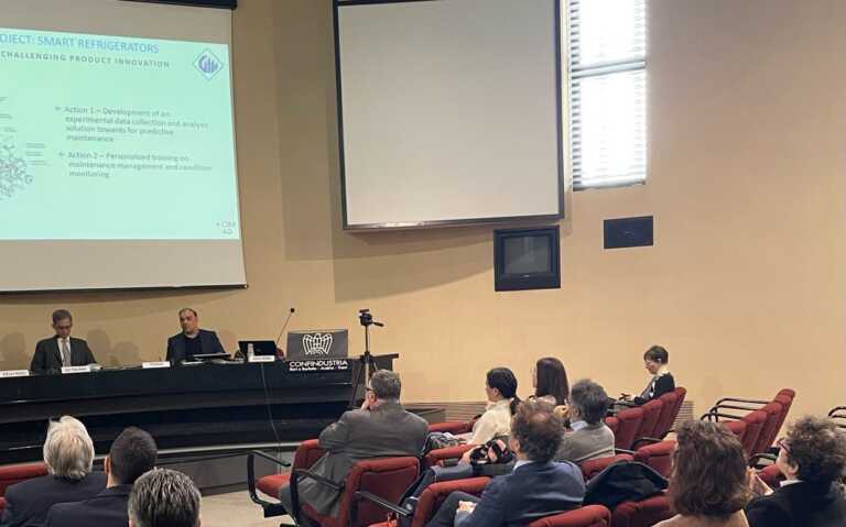 Galleria foto 'La competitività passa da innovazione e sostenibilità: tappa in Puglia per il roadshow Cim 4.0' - foto 1
