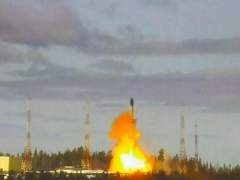 Galleria foto 'Cnn: Russia ha testato missile balistico durante visita Biden a Kiev' - foto 1