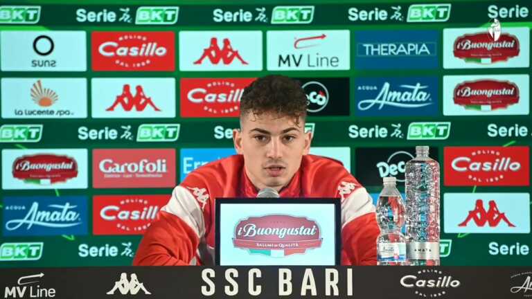 Bari, l’avvio col botto di Sebastiano Esposito: «Spero di continuare su questa strada» – VIDEO