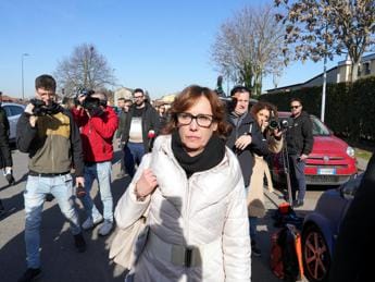 Galleria foto 'Cospito, Cucchi: “Sue condizioni a dir poco allarmanti”' - foto 1