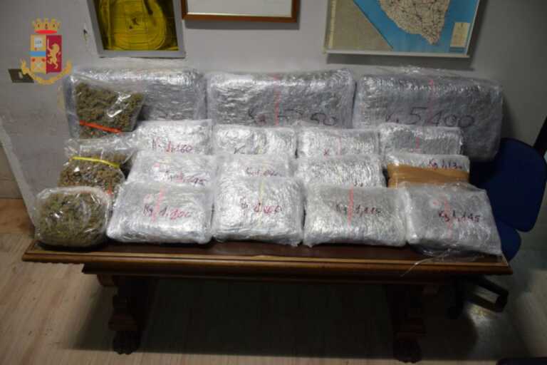 Lecce, 32 chili di marijuana nascosti in sacchi della spazzatura nel garage: arrestato
