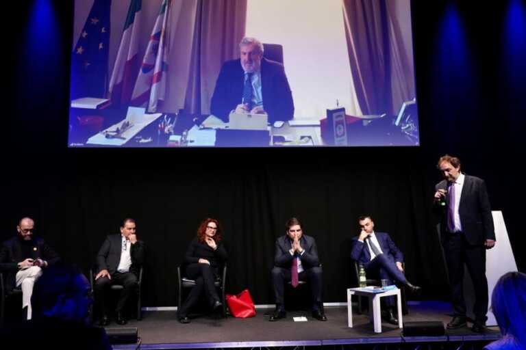 Turismo in Puglia, presentato a Milano il Pacs: il palinsesto unico di arti, cultura e spettacolo