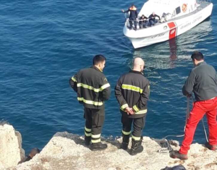 Scomparsi sulla scogliera a Polignano: erano turisti polacchi e sono rientrati a casa. Allarme rientrato