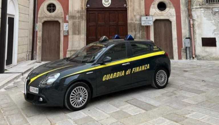 Controlli nel Tarantino: scoperti 18 lavoratori in nero, altre 16 assunzioni al vaglio dei finanzieri