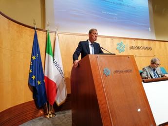 Galleria foto 'Imprese, Acampora (Assonautica): “Scrivere Piano triennale del mare con Ministero”' - foto 1