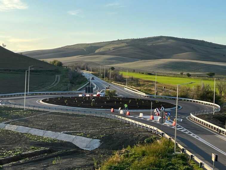 Comune di Irsina, inaugurato lo svincolo tra la Ss 96 bis e la Bradanica