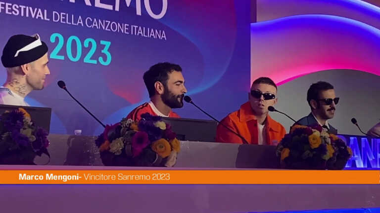Sanremo, Mengoni “Dedico la vittoria a mia madre”