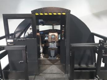 Galleria foto 'Leonardo, inaugurato Centro di Simulazione Operazioni Aeronavali della Guardia di Finanza' - foto 1