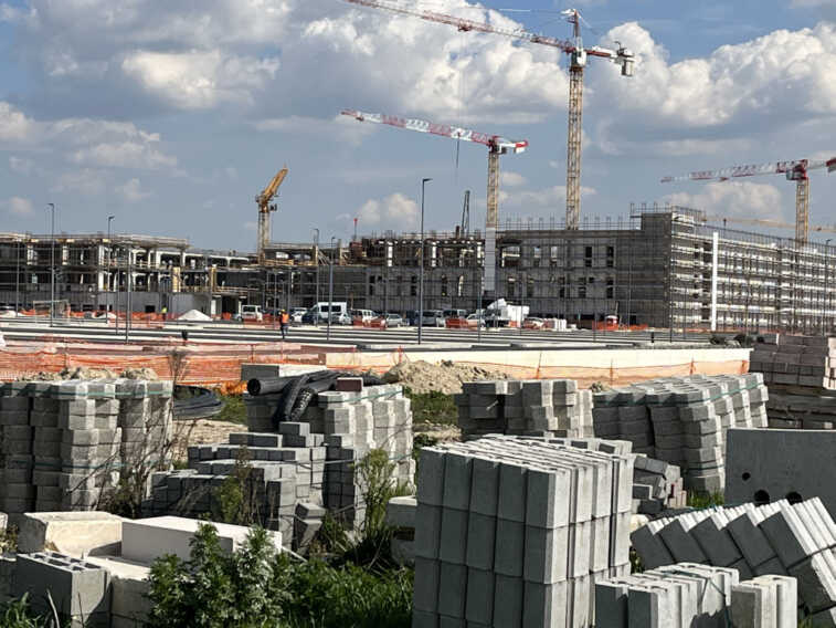 Galleria foto 'Ospedali e lavori-lumaca in Puglia, “Azione” si rivolge ad Anac e Corte dei conti: «Possibile danno erariale»' - foto 1