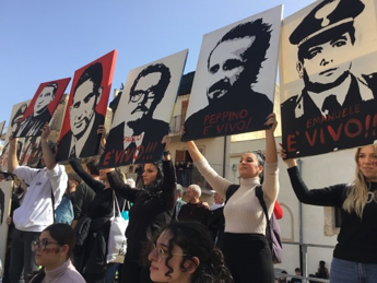 Galleria foto 'Palermo, in migliaia alla marcia antimafia' - foto 1