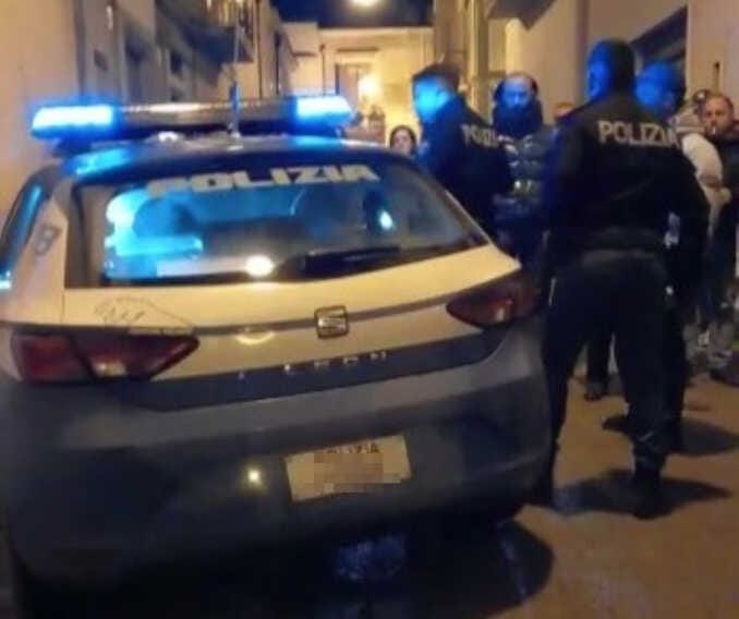 San Severo, donna accoltellata all’interno di un Caf. Arrestato un uomo – VIDEO