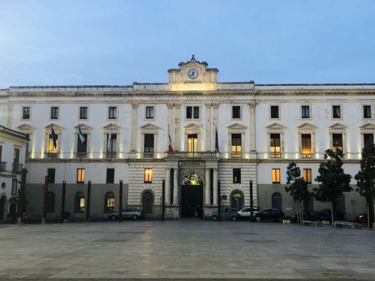 Potenza, al via un corso di formazione per l’inserimento dei migranti nell’edilizia