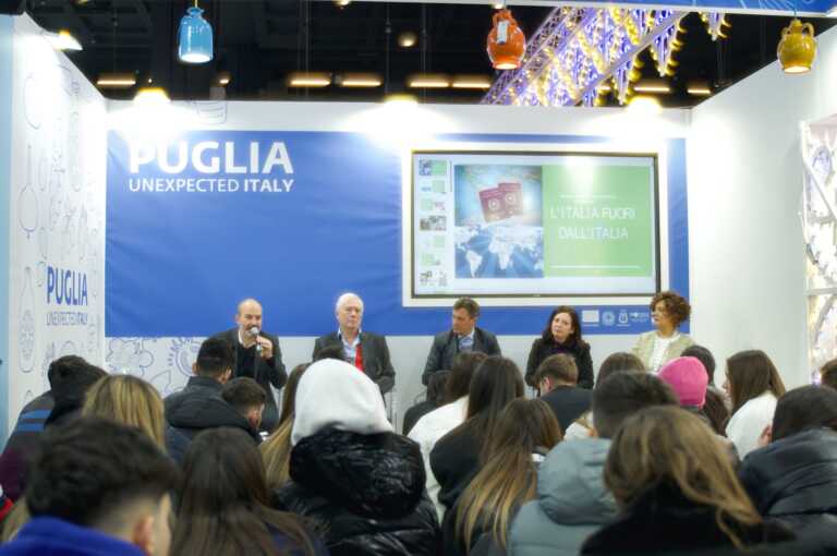 Il turismo delle radici: oltre 40 associazioni in 3 continenti promuovono la Puglia nel mondo