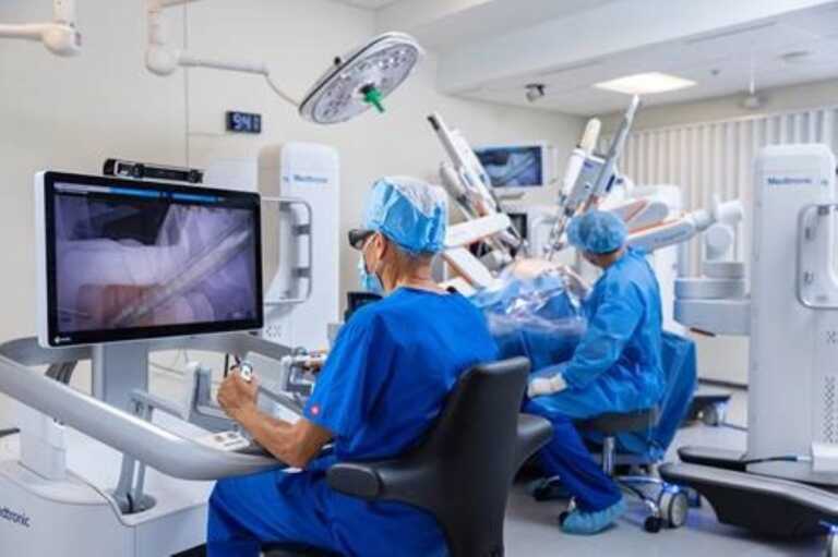 Puglia, interventi al fegato con la chirurgia robotica: primato nazionale per il Miulli ad Acquaviva delle Fonti