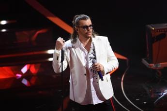 Sanremo 2023, ‘giallo’ su presunta bestemmia Grignani ma lui smentisce