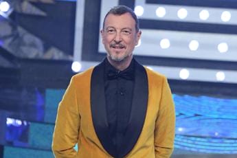 Galleria foto 'Sanremo 2024, Amadeus da Fiorello gioca su spoiler: “Festival si farà all’Ariston”' - foto 1