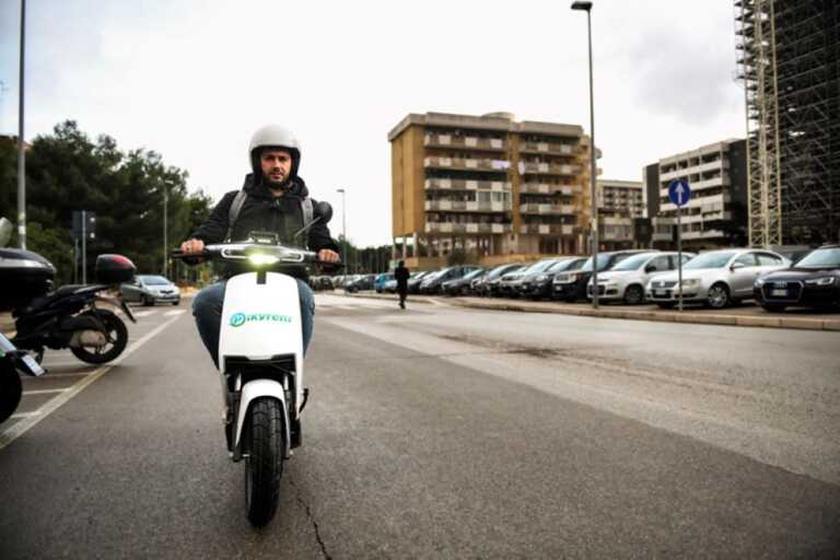 Scooter sharing a Bari, pronti 55 mezzi ma le periferie sono dimenticate